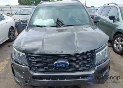 2017 Ford Explorer Sport z USA, uszkodzony, nr VIN 1FM5K8GT9HGD61871